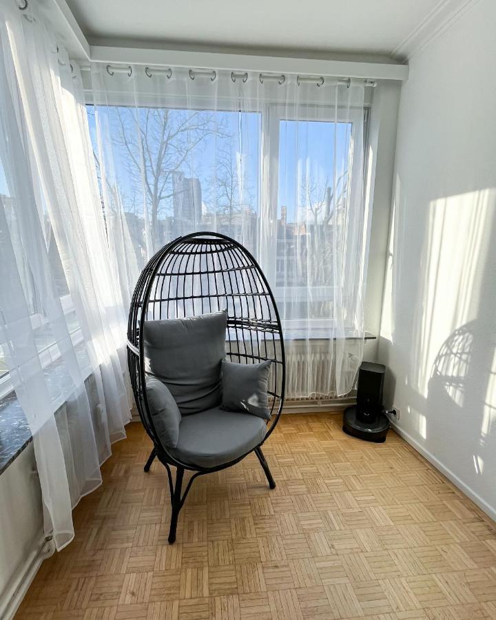 Cosy Two Bedroom Apartment In Brussels Luaran gambar
