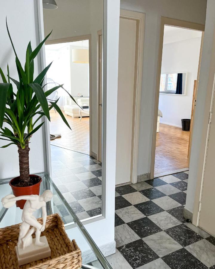 Cosy Two Bedroom Apartment In Brussels Luaran gambar